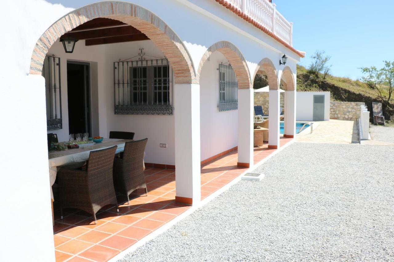 Casa Los Almendros Canillas de Albaida Exteriör bild